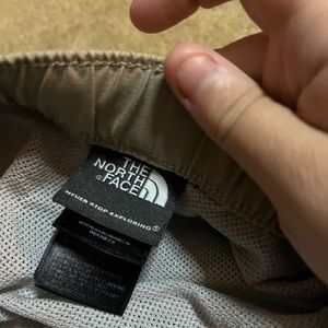 Northface men’s swim trunks